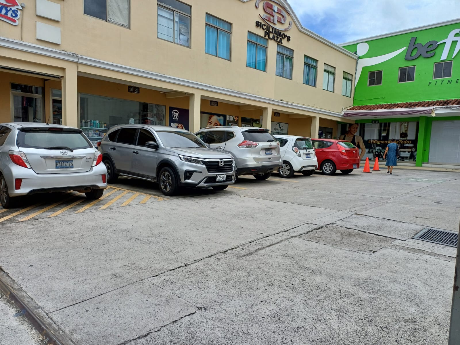 Alquiler de Local: ¡Oportunidad Única para tu Negocio en Santa Tecla!