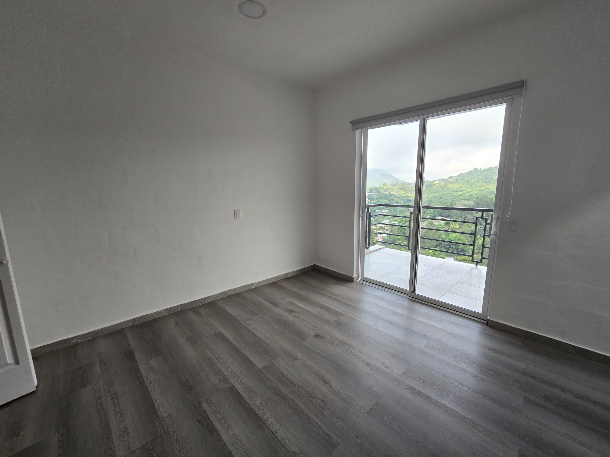 Apartamento en Alquiler en la Tranquila y Exclusiva Quintas del Bosque, Km 7 1/2 Carretera a Planes de Renderos