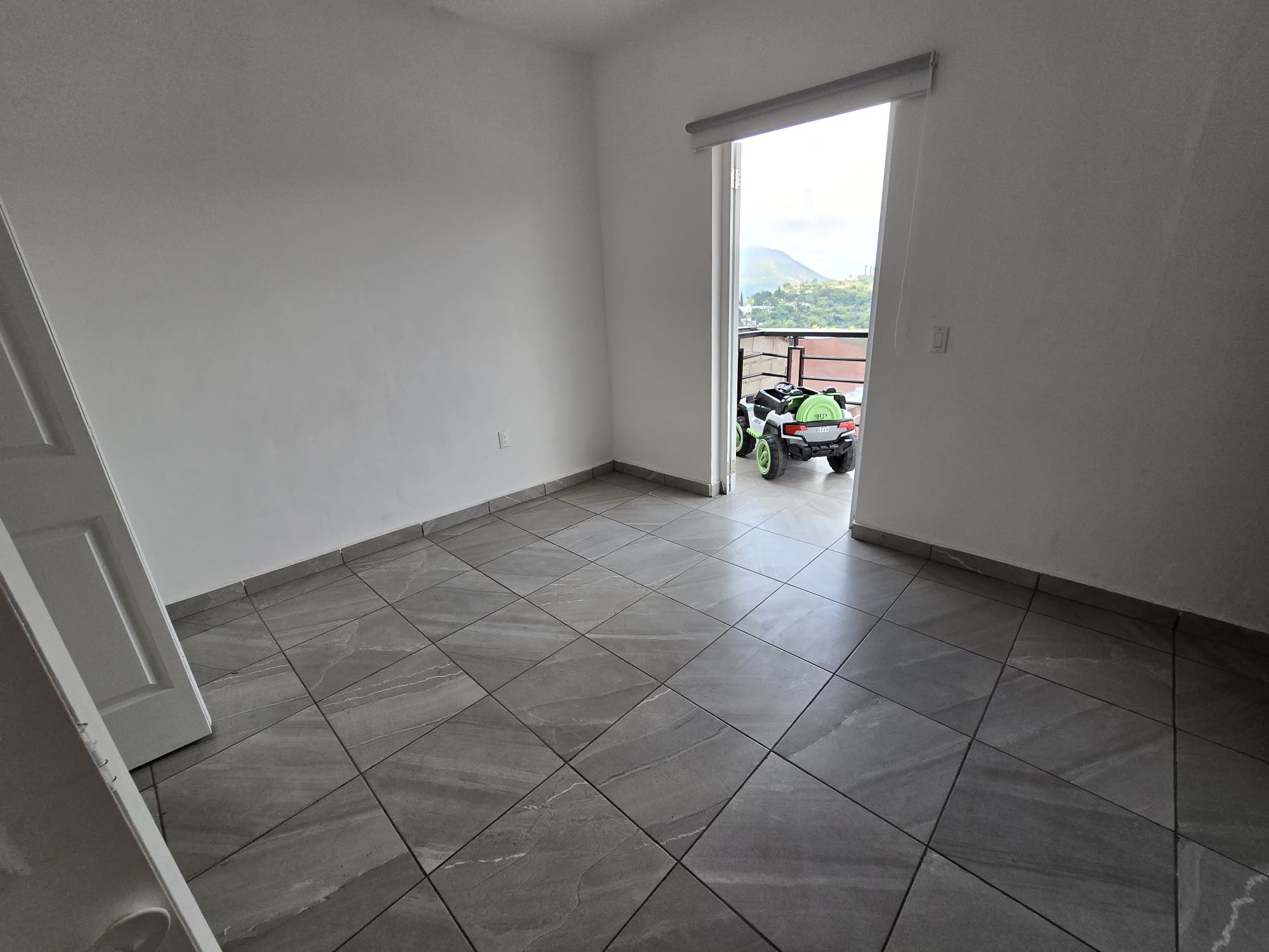 Apartamento en Alquiler en la Tranquila y Exclusiva Quintas del Bosque, Km 7 1/2 Carretera a Planes de Renderos